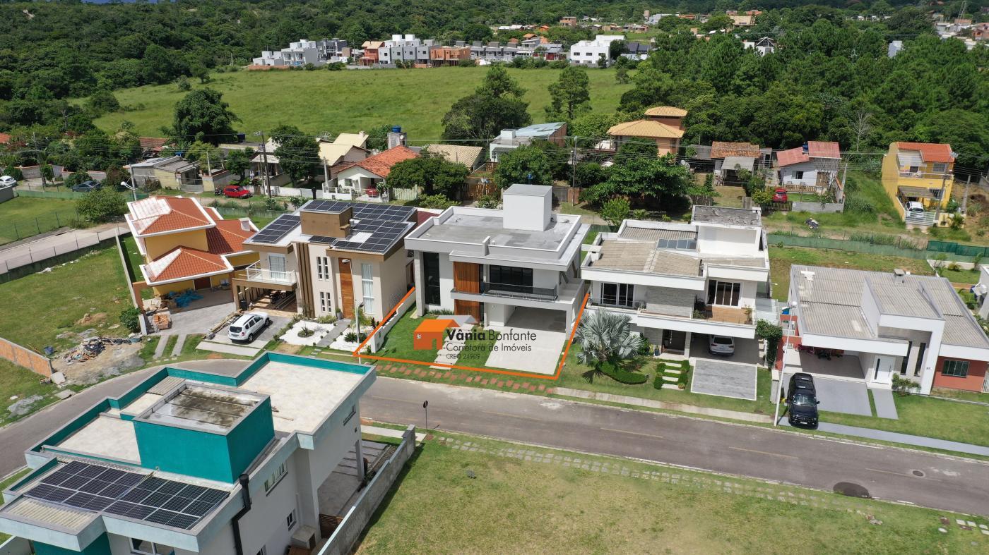 Casa à venda com 4 quartos, 375m² - Foto 8