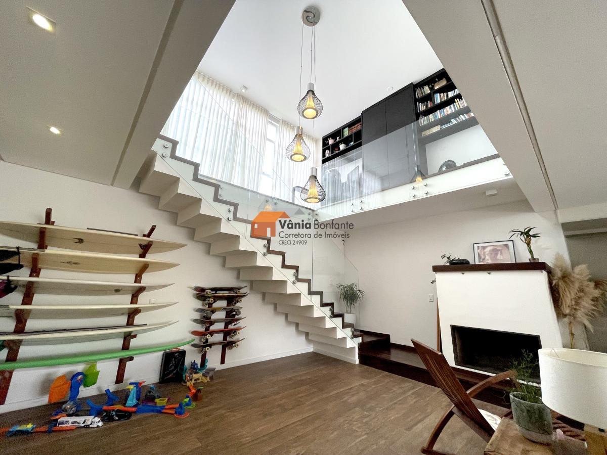 Casa à venda com 4 quartos, 450m² - Foto 27