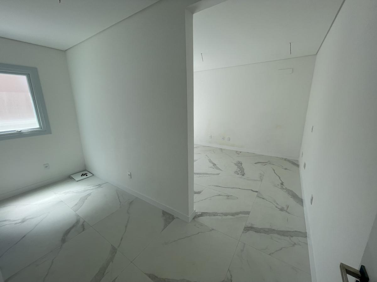 Casa, 4 quartos, 327 m² - Foto 27