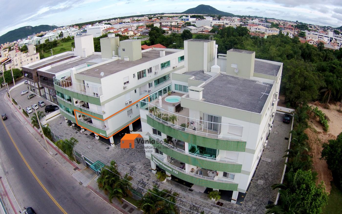 Apartamento, 3 quartos, 140 m² - Foto 1