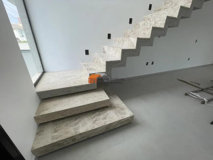 Casa, 3 quartos, 205 m² - Foto 22