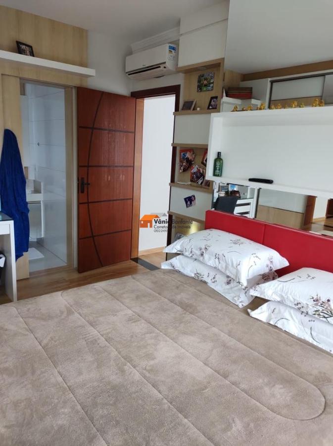 Casa, 4 quartos, 336 m² - Foto 39